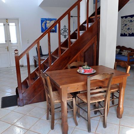 Hydra Erato Villa Cameră foto