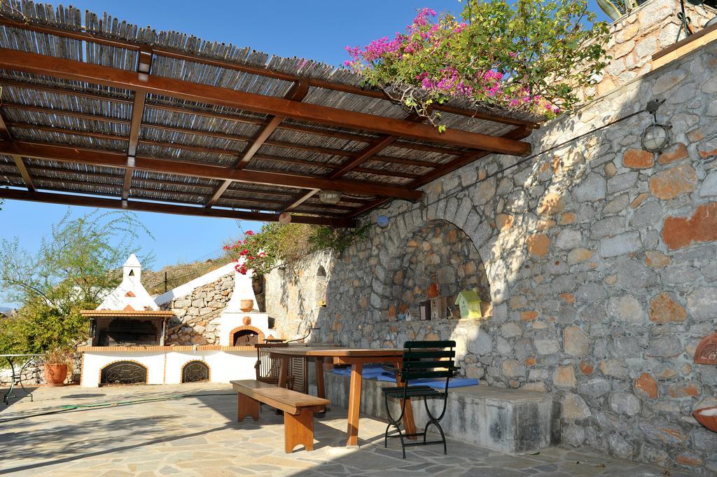 Hydra Erato Villa Cameră foto